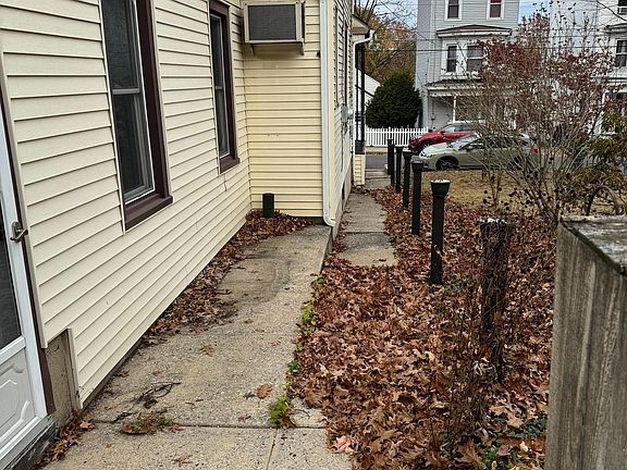 3rd image of 1541 W Norwegian St