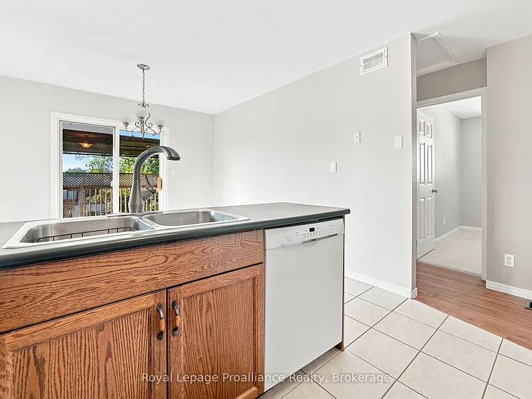 72 Liddle Ln — Photo 17