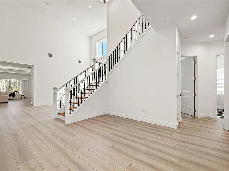 32208 Rosewood Meadow Ln — Photo 3