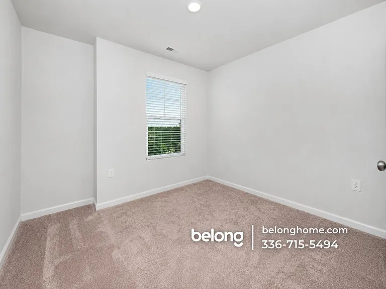 5243 Forsyth Park St — Photo 3