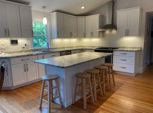 26 Central St, Acton, MA 01720