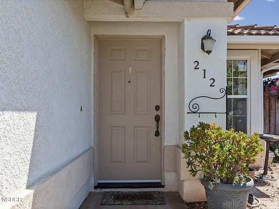 5th image of 212 E Varner Ct