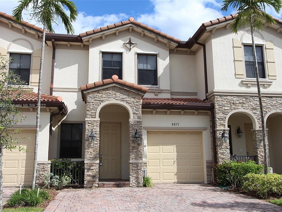 1st image of 8871 NW 98th Ave Unit 8871