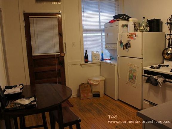 2nd image of 3639 N Paulina St #2F