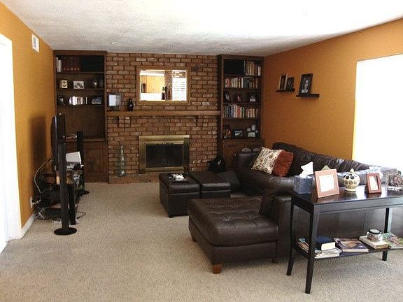 3rd image of 23806 New Delhi St