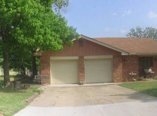 213 15th Ave NW, Ardmore, OK 73401