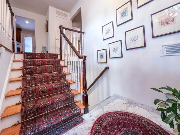 138-35 11th Avenue image 10 of 51