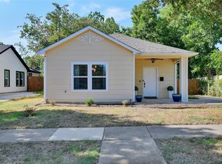 1104 E Leuda St, Fort Worth, TX 76104