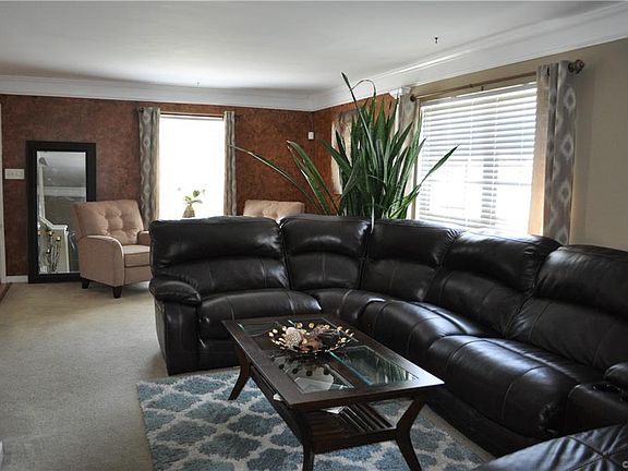 4th image of 2125 Creekdale Ct