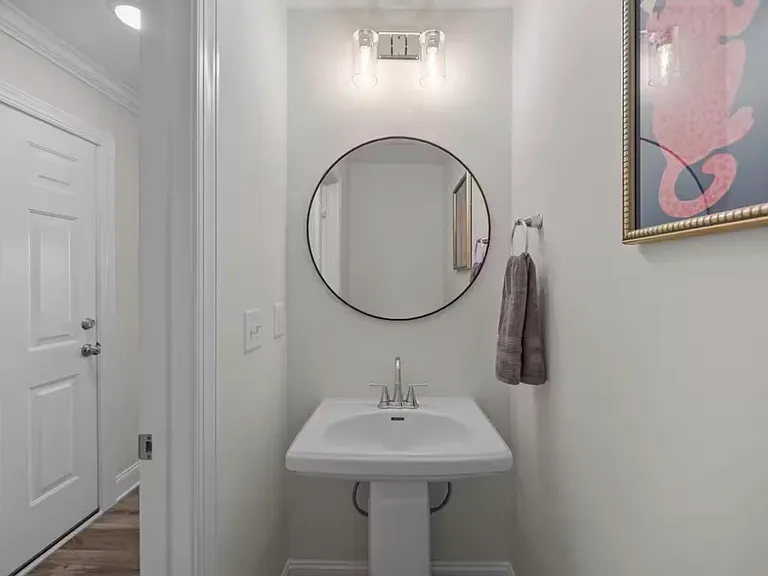 716B Sarah Rebecca Dr #B — Photo 12