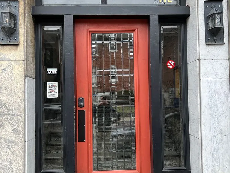 112 E Magnolia Ave — Photo 14