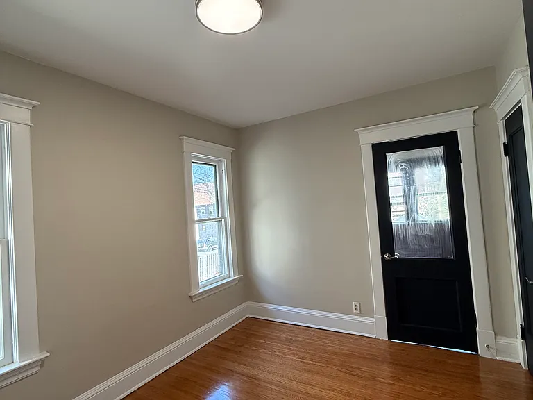 629 Parkside Ave — Photo 2