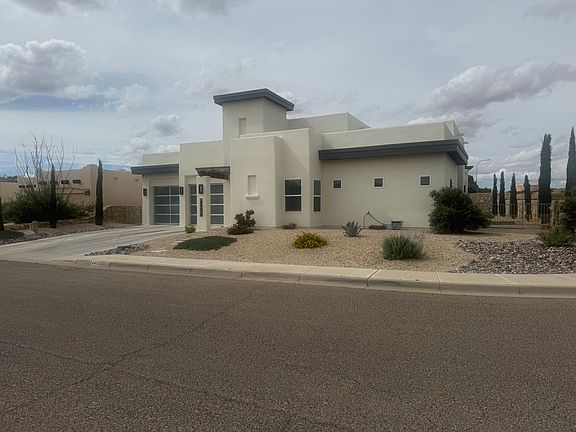 2nd image of 4402 La Cienaga Pl