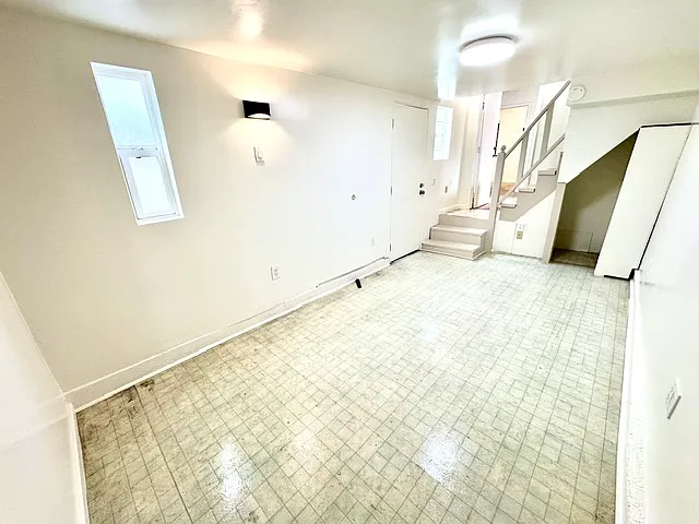 520 E 15th St #4 — Photo 14