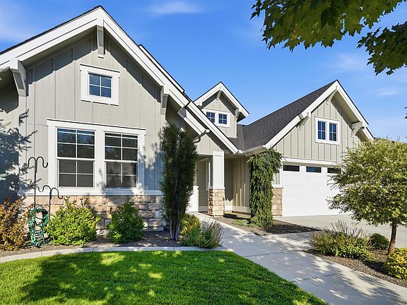 3rd image of 1744 N Annadale Way