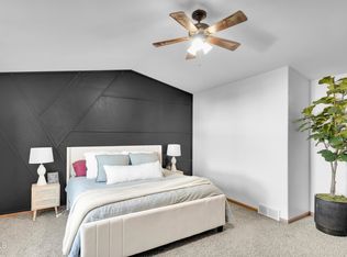 6220 Reily Rd, Bismarck, ND 58504