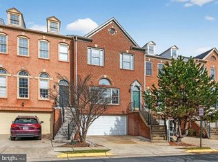 1807 Vance Pl, Vienna, VA 22182