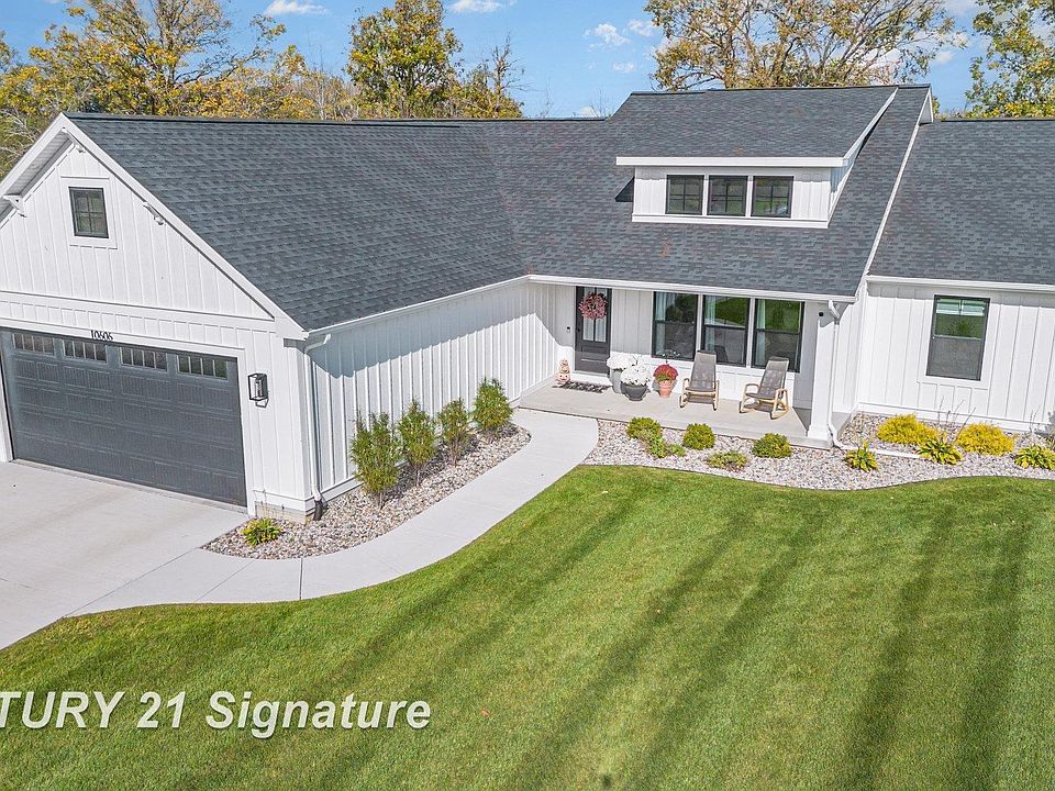 1st image of 10606 Tall Pine Ln