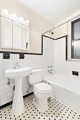 Rented by Compass | media 6