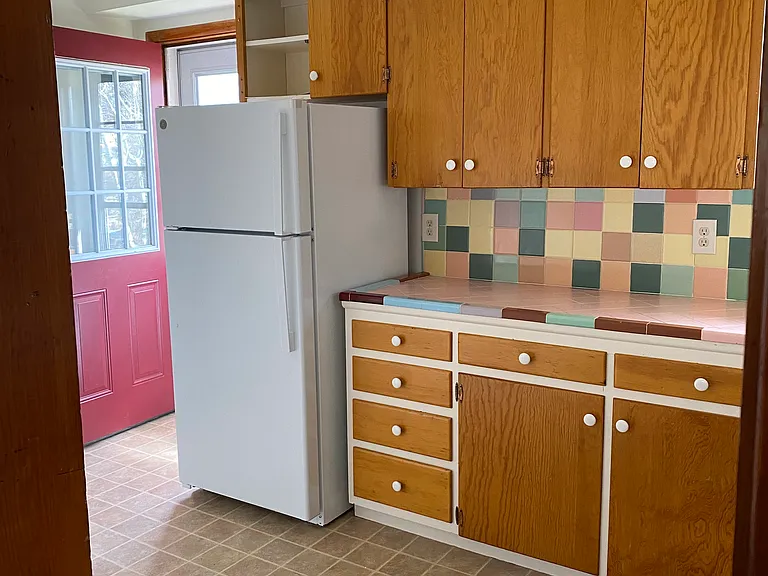390 E 12th St #4 — Photo 5