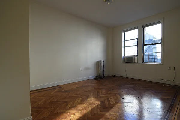 Rented by Oxford Property Group | media 16