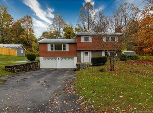 82 Algin Dr, Middlebury, CT 06762