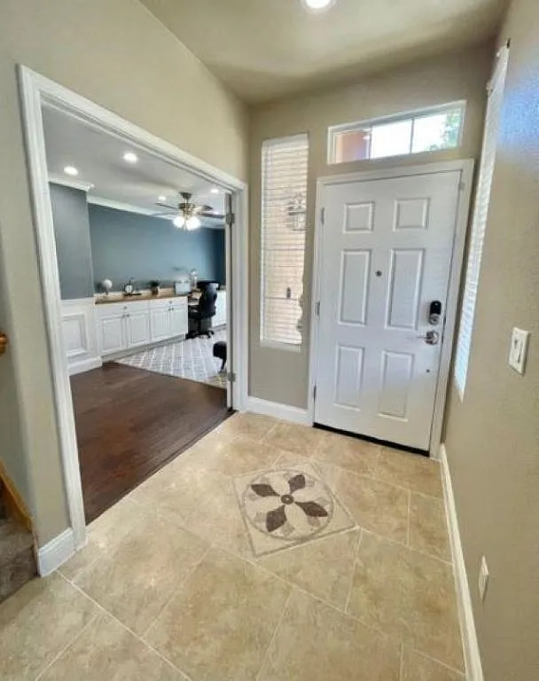 709 Thompsons Dr — Photo 4