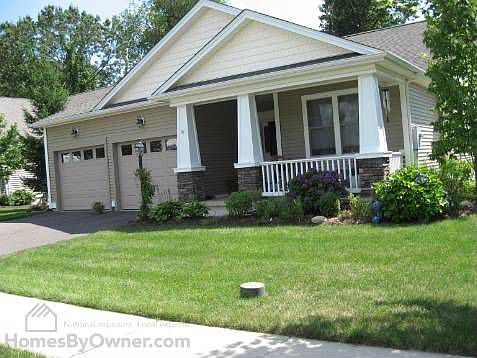 1st image of 31 Riverview Dr