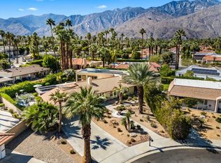 2915 Guadalupe Rd, Palm Springs, CA 92264