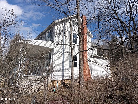 3rd image of 1286 S Imler Valley Rd