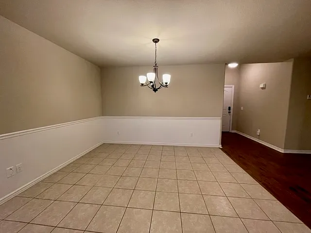 810 SW Pure Globe St — Photo 6
