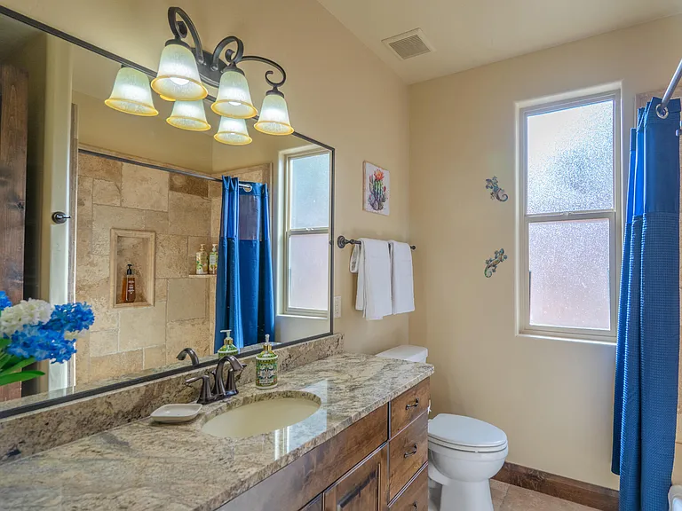 2732 S 4010 W — Photo 44