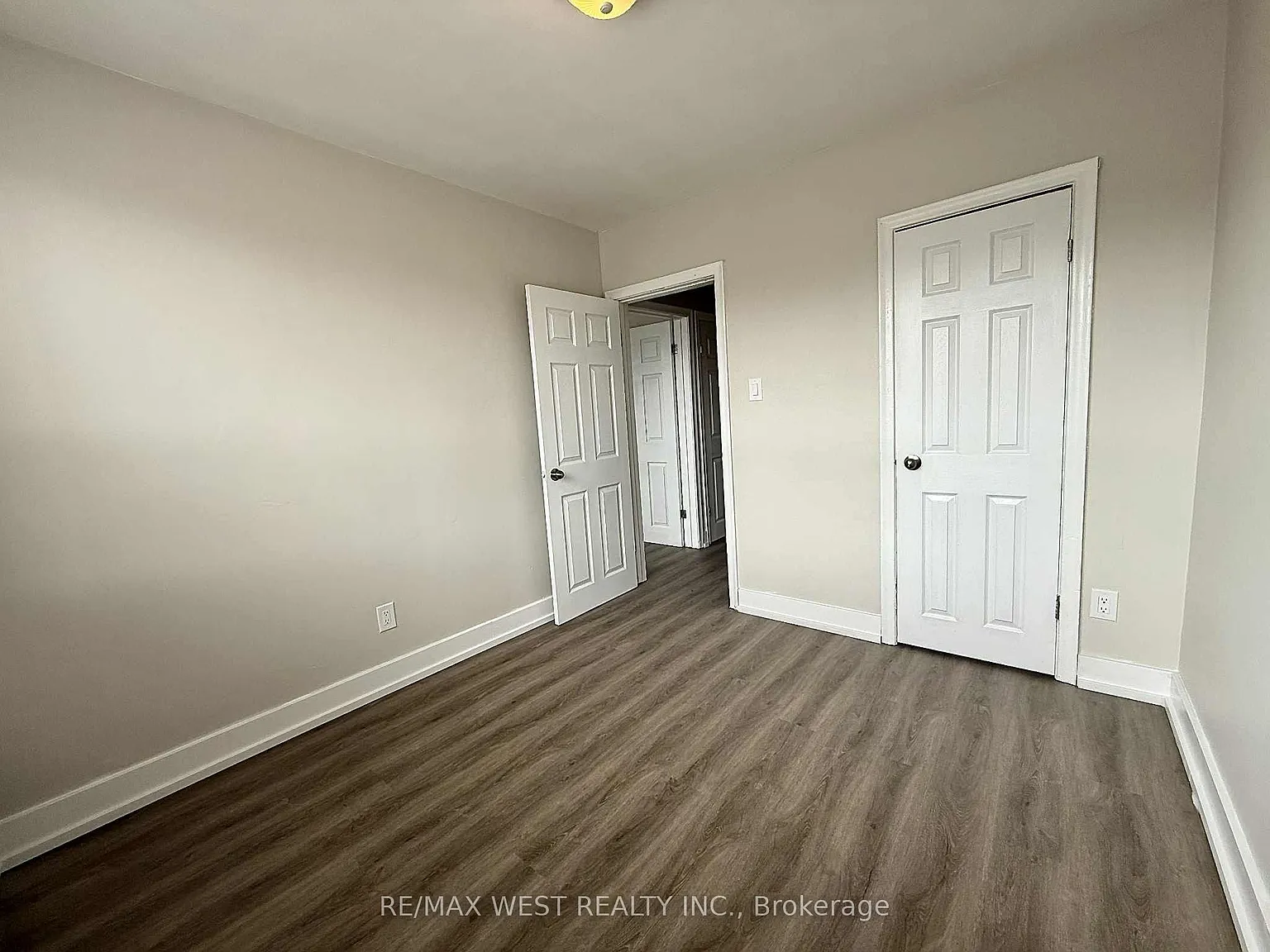 2 bed, $2,000 — Photo 4