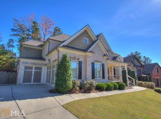 6544 Blue Water Dr, Buford, GA 30518