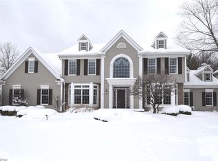 8024 Majestic Oaks Trl, Broadview Heights, OH 44147