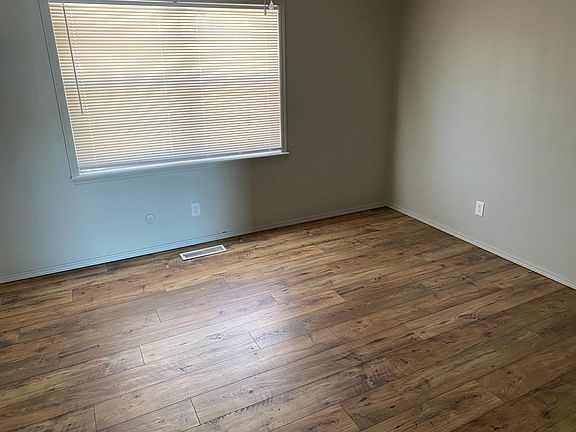 4th image of 9411 S 225th East Ave