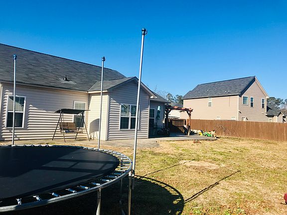 4th image of 4911 Lion Heart Ln