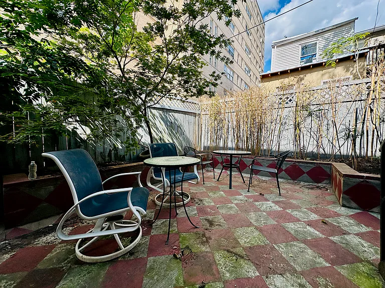 1539 Monroe St NW #1 — Photo 12