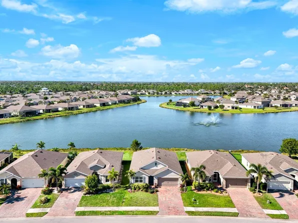 3422 Cancun Ct, Cape Coral, FL 33909