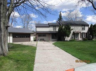 3867 N Clutier Rd, Saginaw, MI 48601