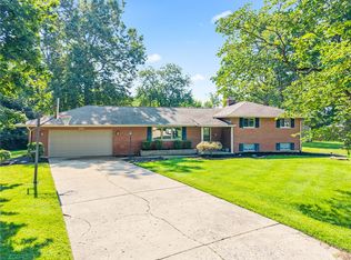 300 Heidi Ct, Dayton, OH 45459