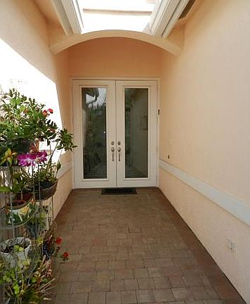 Home For Sale In Bellaggio