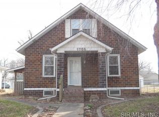 1705 Cypress St, Highland, IL
