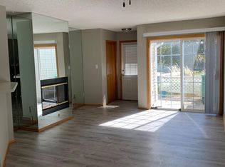 1301 SE Delaware Ave, Ankeny, IA 50021