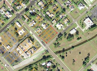 459 Gill St, Punta Gorda, FL 33950