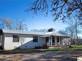 64 Post Oak Rd, La Vernia, TX 78121