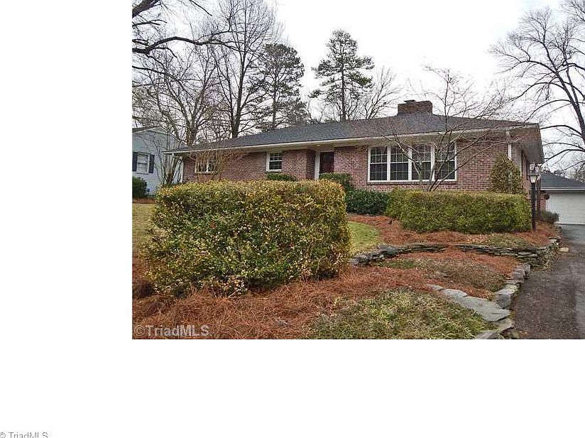 1st image of 1305 W Cornwallis Dr