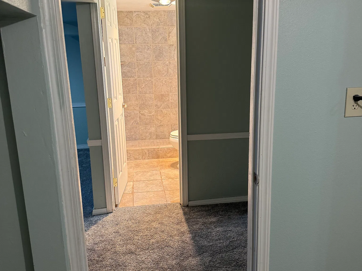 NE Valley Ridge Dr, Newport — Photo 3