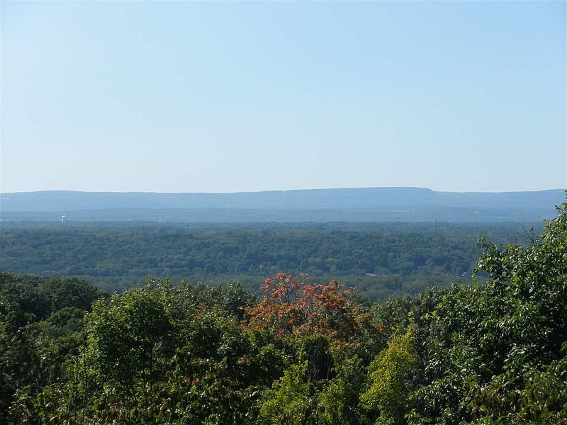 3rd image of 170 RIDGE Road
