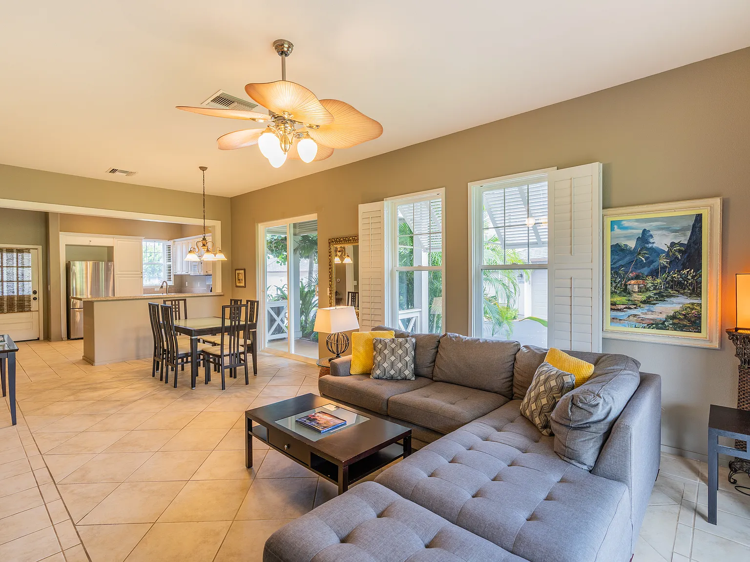 2 bed, 2.5 bath, 1350 sqft, $5,550 — Photo 3